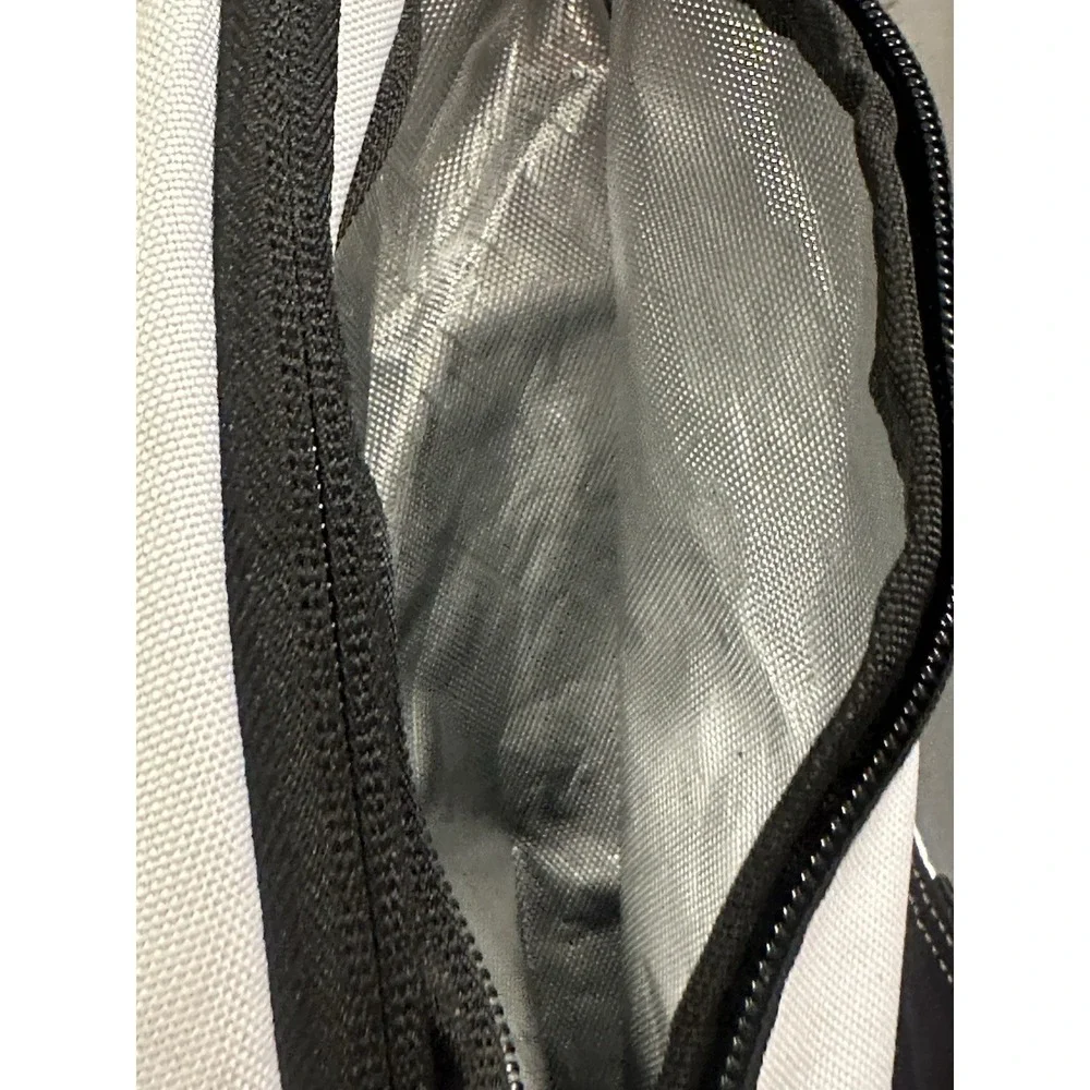 Nike Elite 32L Large Backpack White/Black Zip Padded Adjustable 4-Pocket